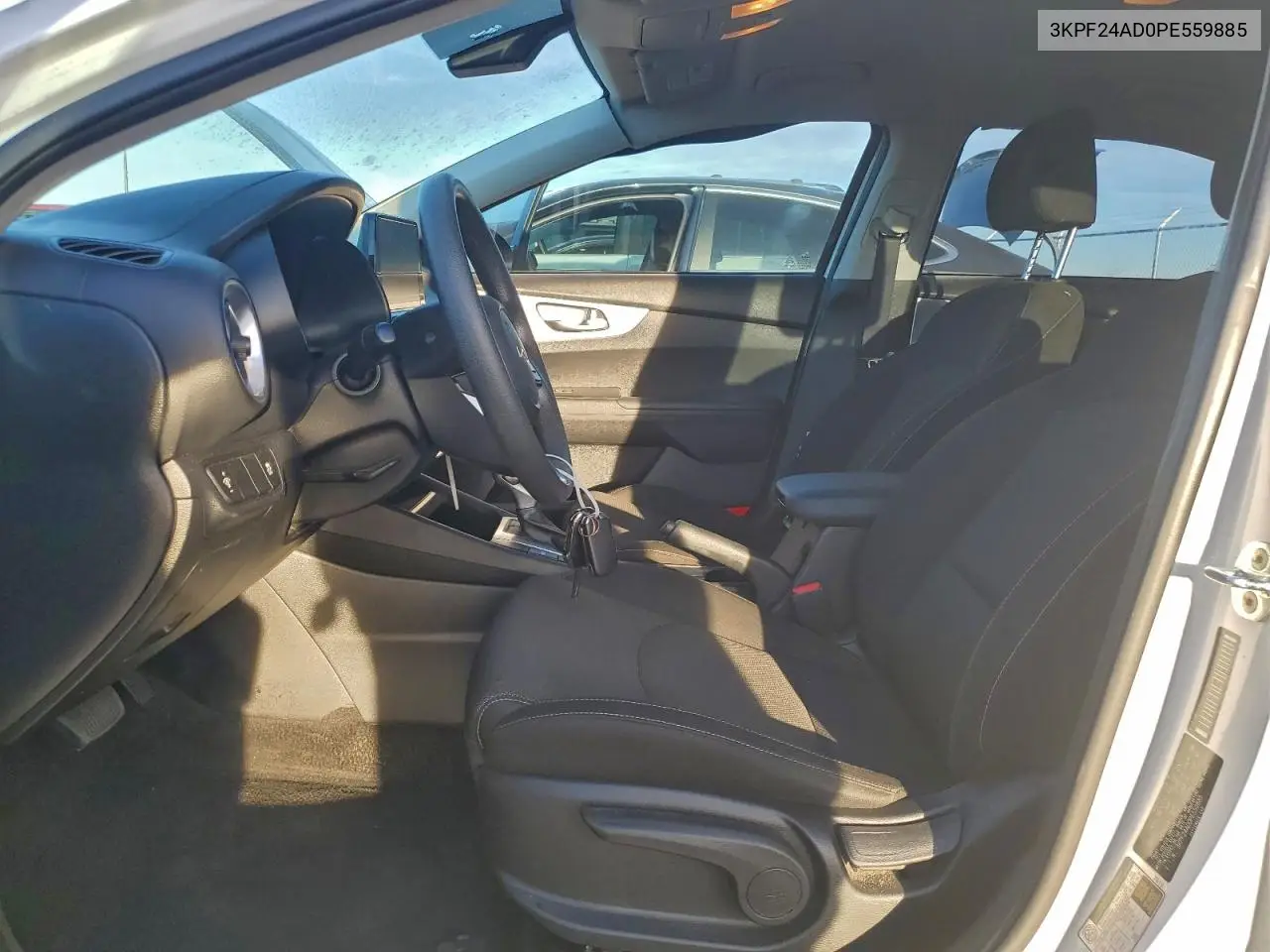 3KPF24AD0PE559885 2023 Kia Forte Lx