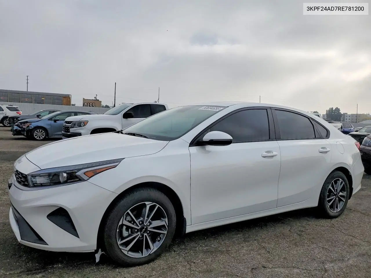 2024 Kia Forte Lxs VIN: 3KPF24AD7RE781200 Lot: 60694656