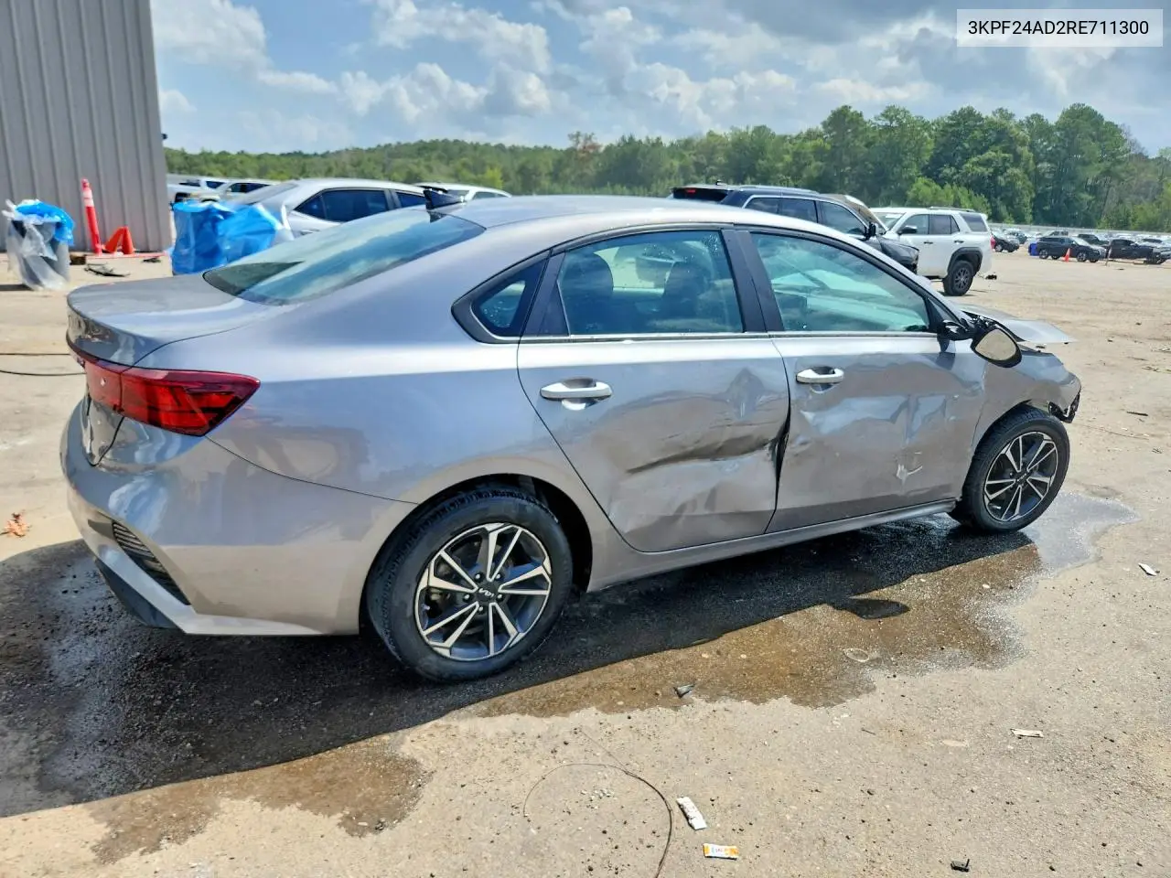 2024 Kia Forte Lxs VIN: 3KPF24AD2RE711300 Lot: 61174256