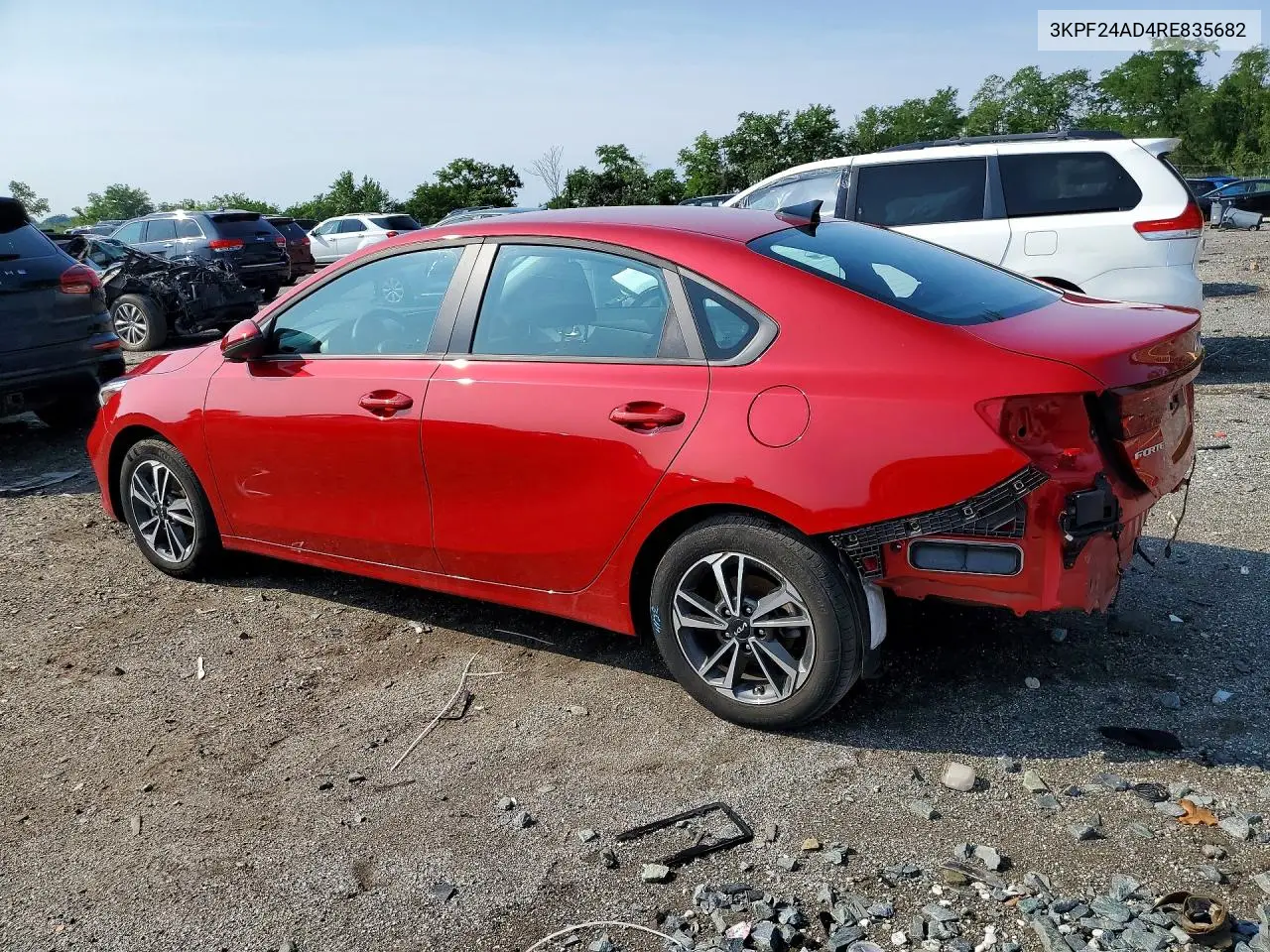 2024 Kia Forte Lxs VIN: 3KPF24AD4RE835682 Lot: 61910406