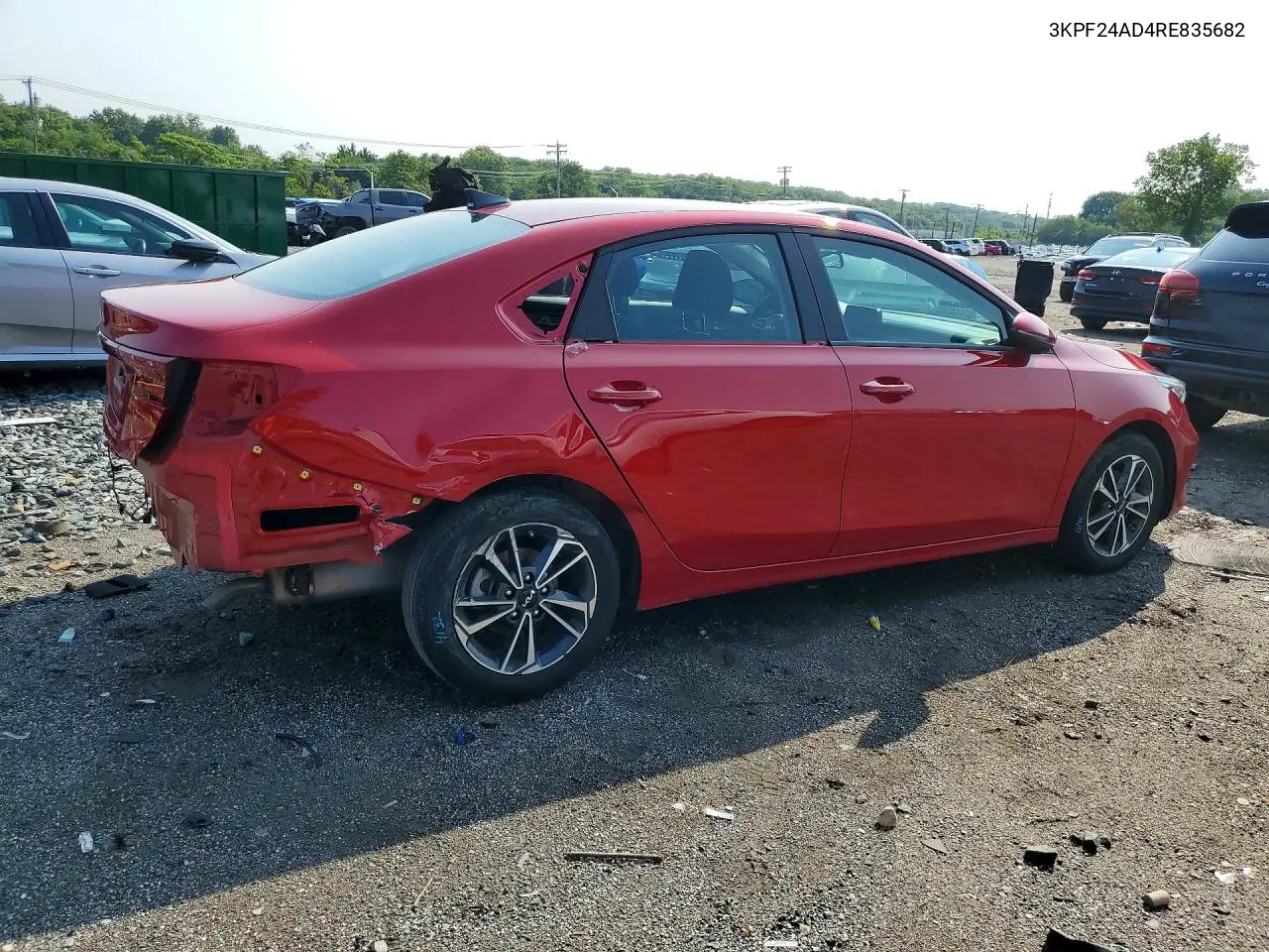 2024 Kia Forte Lxs VIN: 3KPF24AD4RE835682 Lot: 61910406