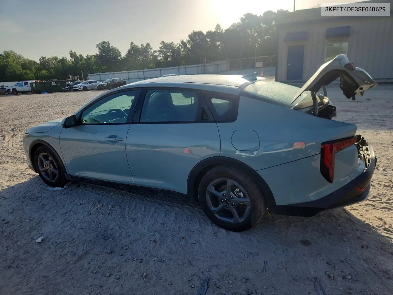 2025 Kia K4 Lxs VIN: 3KPFT4DE3SE040629 Lot: 59095536