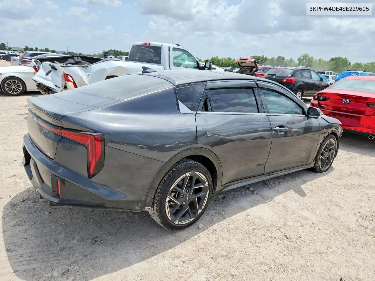 2025 Kia K4 Gt Line VIN: 3KPFW4DE4SE229605 Lot: 61165936