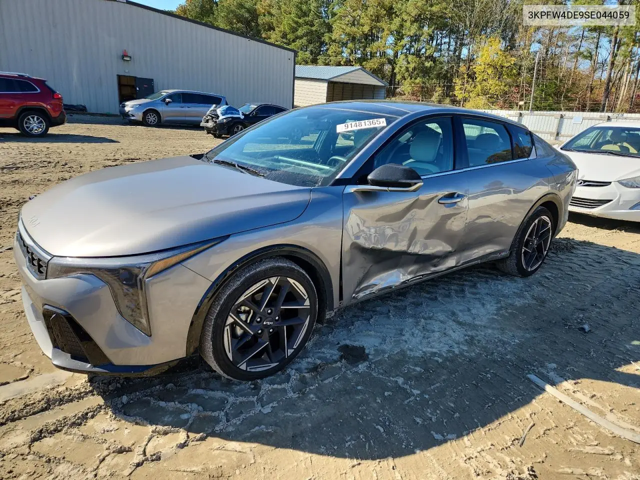 3KPFW4DE9SE044059 2025 Kia K4 Gt Line