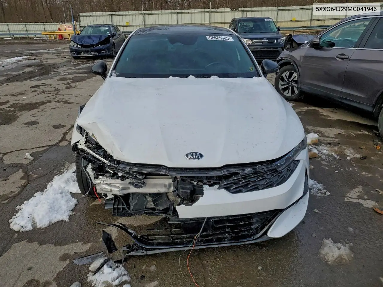 5XXG64J29MG041946 2021 Kia K5 Gt Line