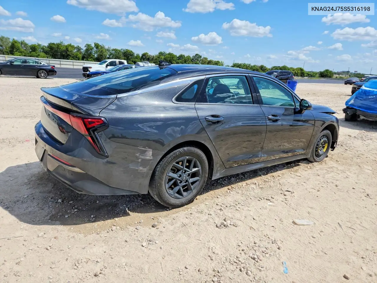 2025 Kia K5 Lxs VIN: KNAG24J75S5316198 Lot: 60556406