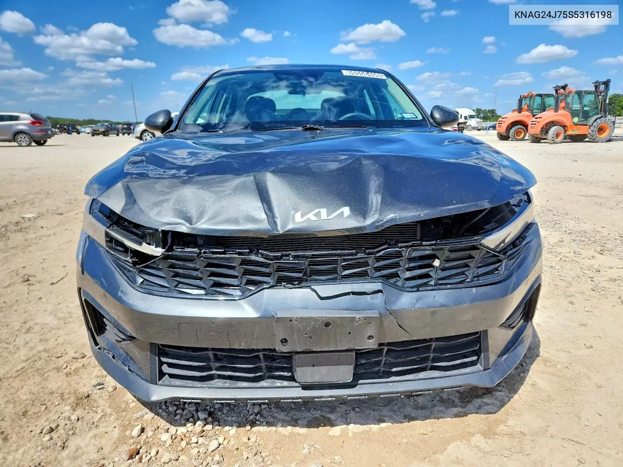 2025 Kia K5 Lxs VIN: KNAG24J75S5316198 Lot: 60556406