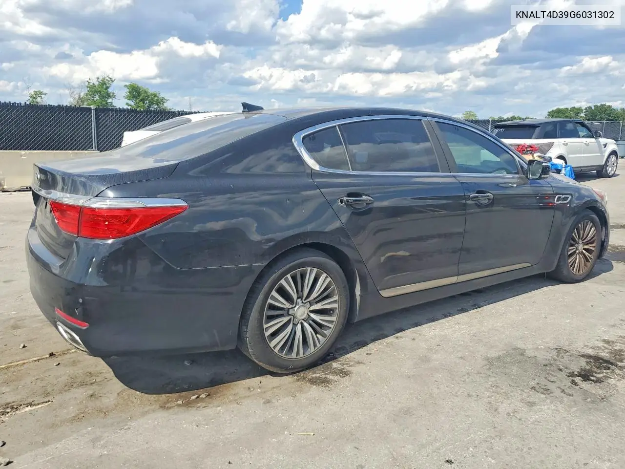 2016 Kia K900 Premium V6 VIN: KNALT4D39G6031302 Lot: 51111416