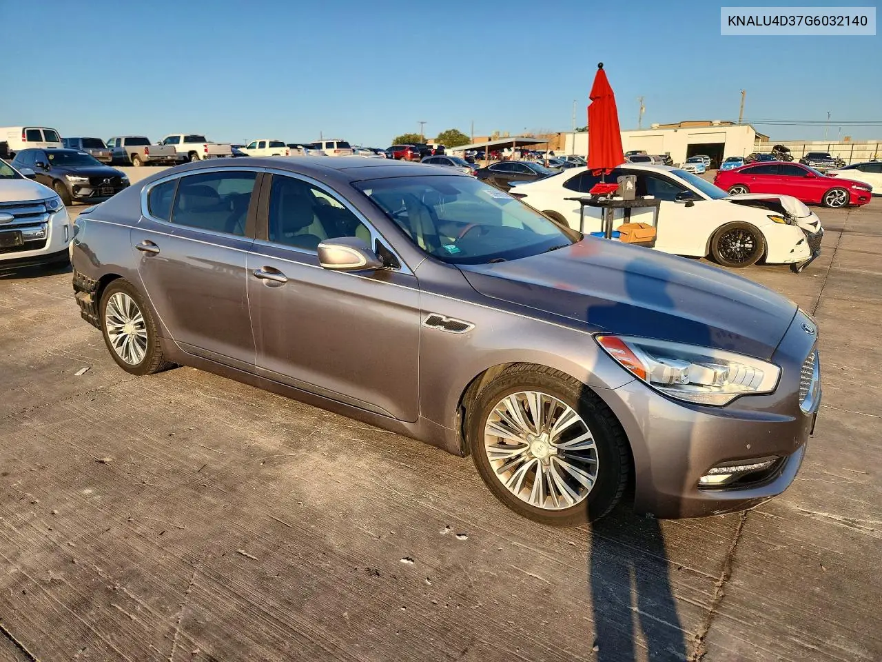 2016 Kia K900 Luxury V6 VIN: KNALU4D37G6032140 Lot: 59965936