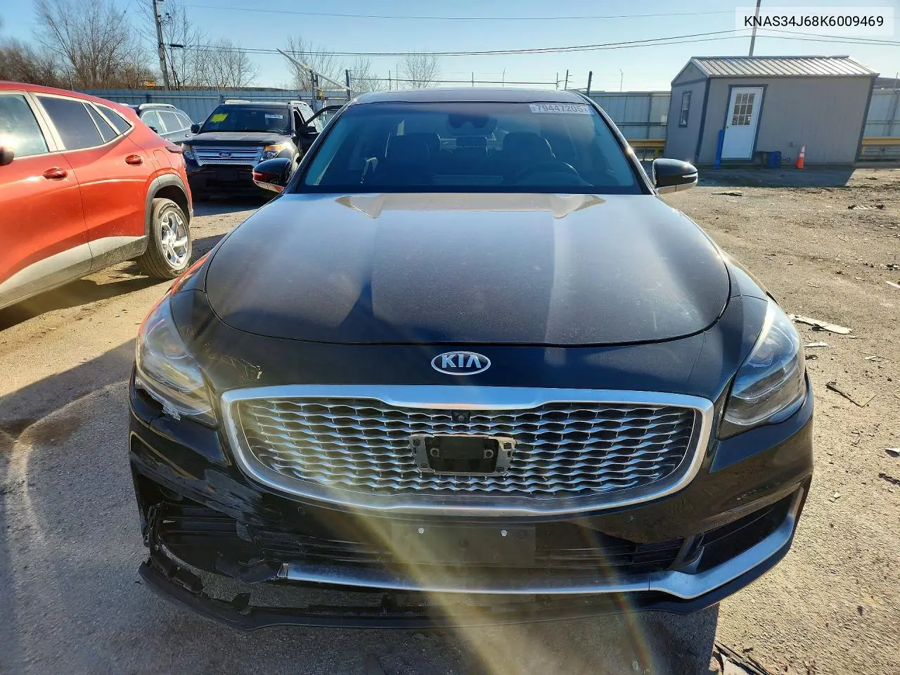 2019 Kia K900 Luxury VIN: KNAS34J68K6009469 Lot: 79447205