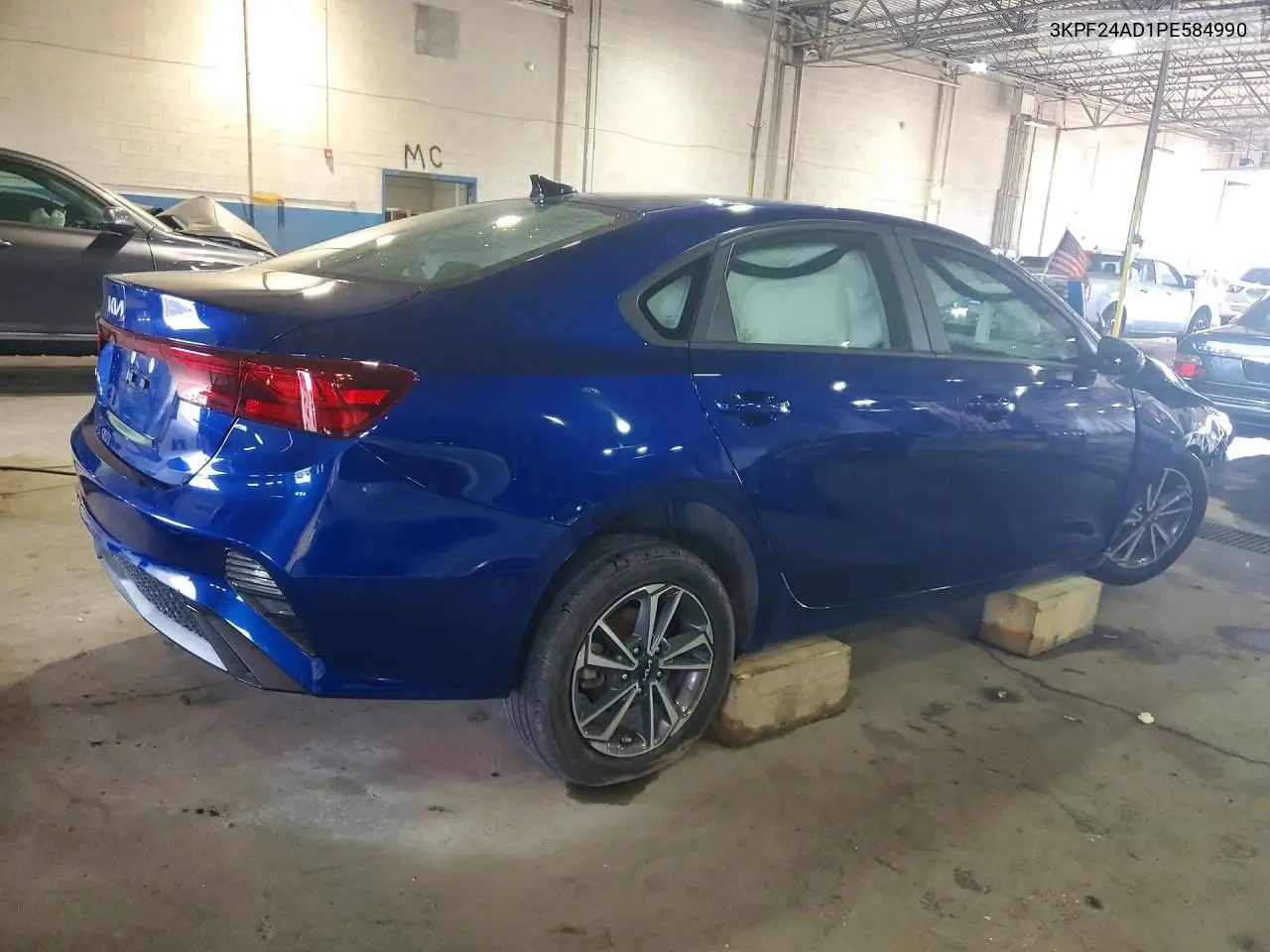 2023 Kia Forte Lxs VIN: 3KPF24AD1PE584990 Lot: 56836426