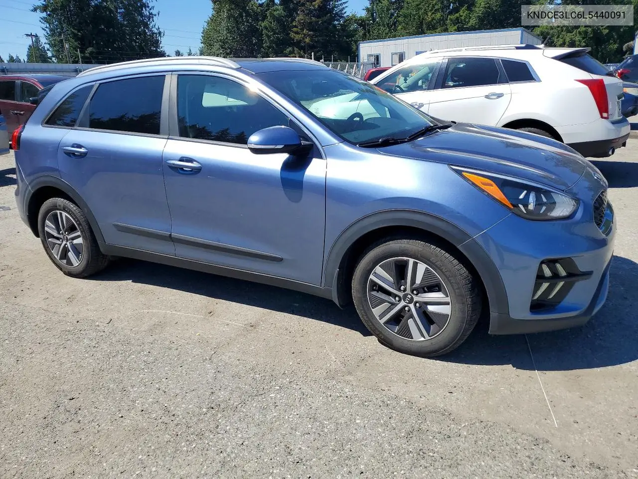 2020 Kia Niro Ex Premium VIN: KNDCE3LC6L5440091 Lot: 61044966