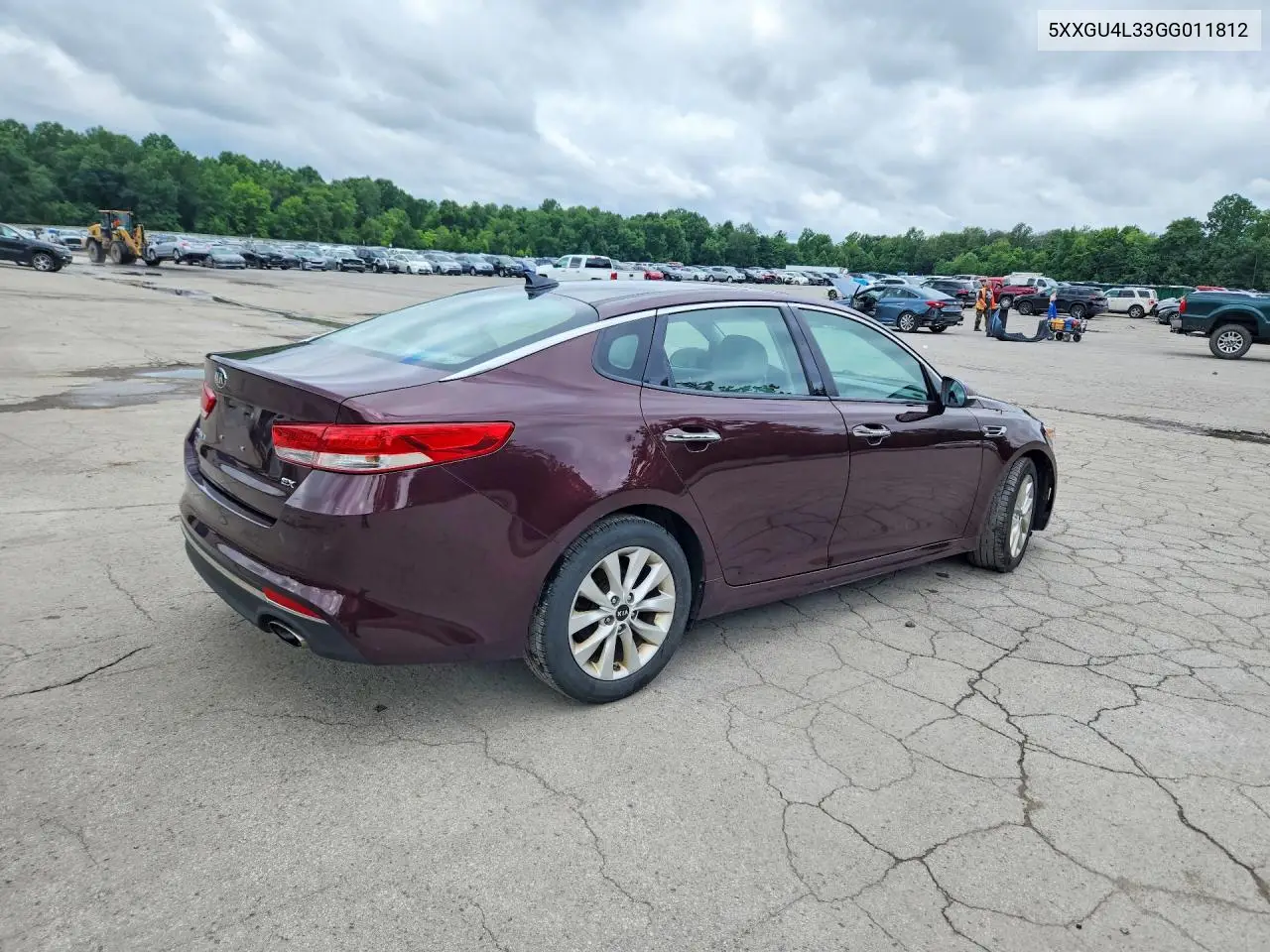 2016 Kia Optima Ex VIN: 5XXGU4L33GG011812 Lot: 61727116