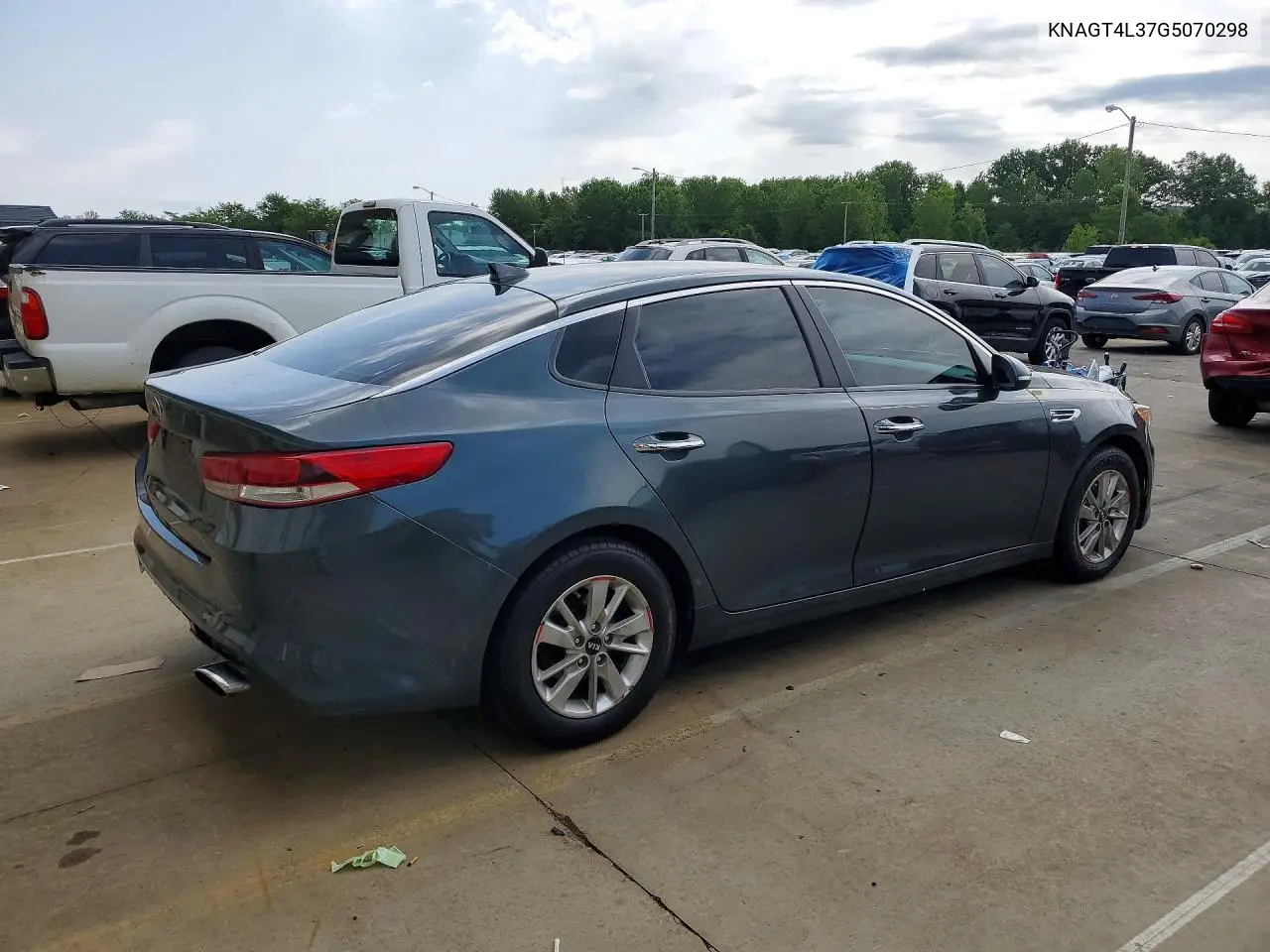 2016 Kia Optima Lx VIN: KNAGT4L37G5070298 Lot: 62089646