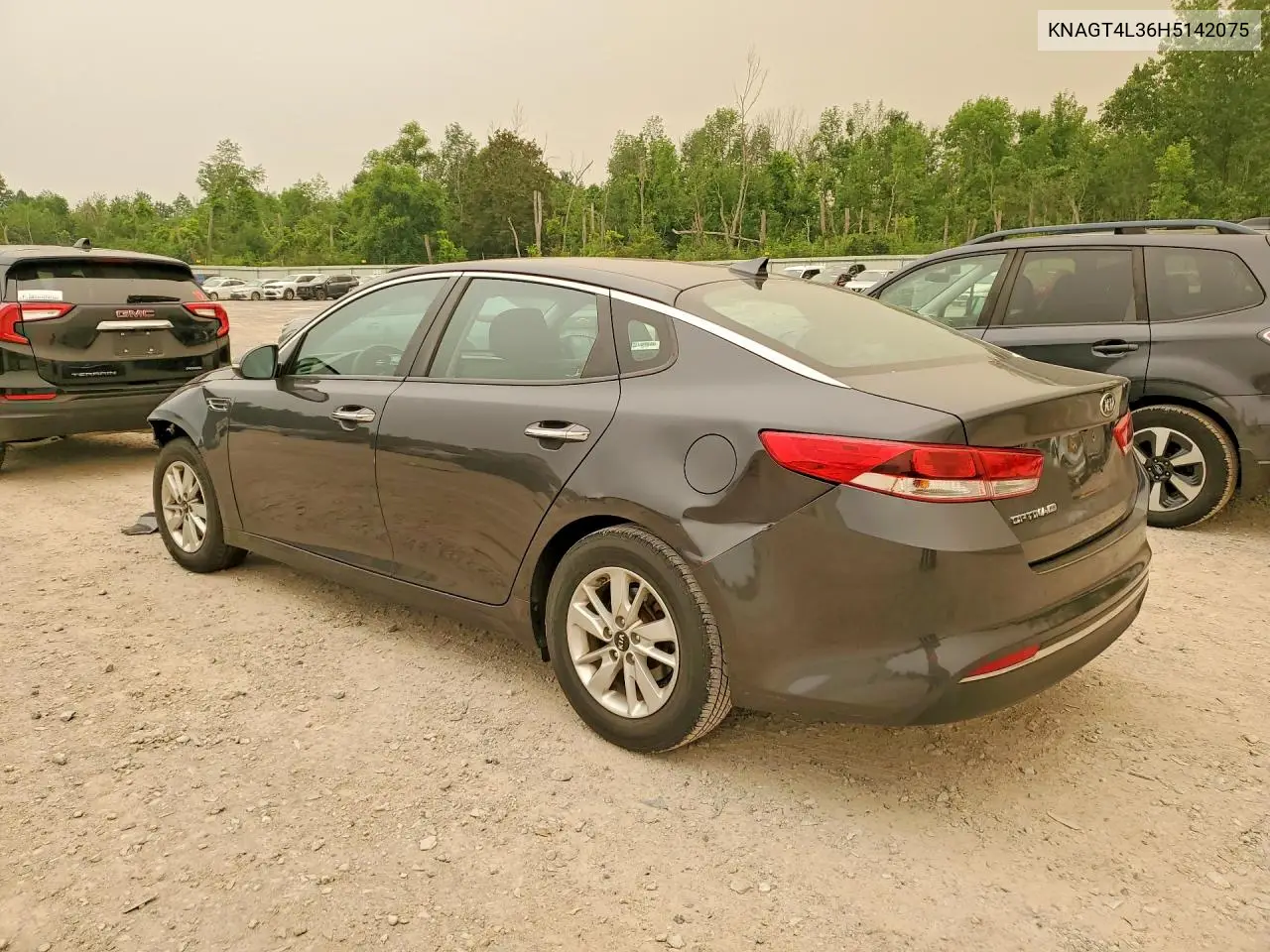 2017 Kia Optima Lx VIN: KNAGT4L36H5142075 Lot: 61192626