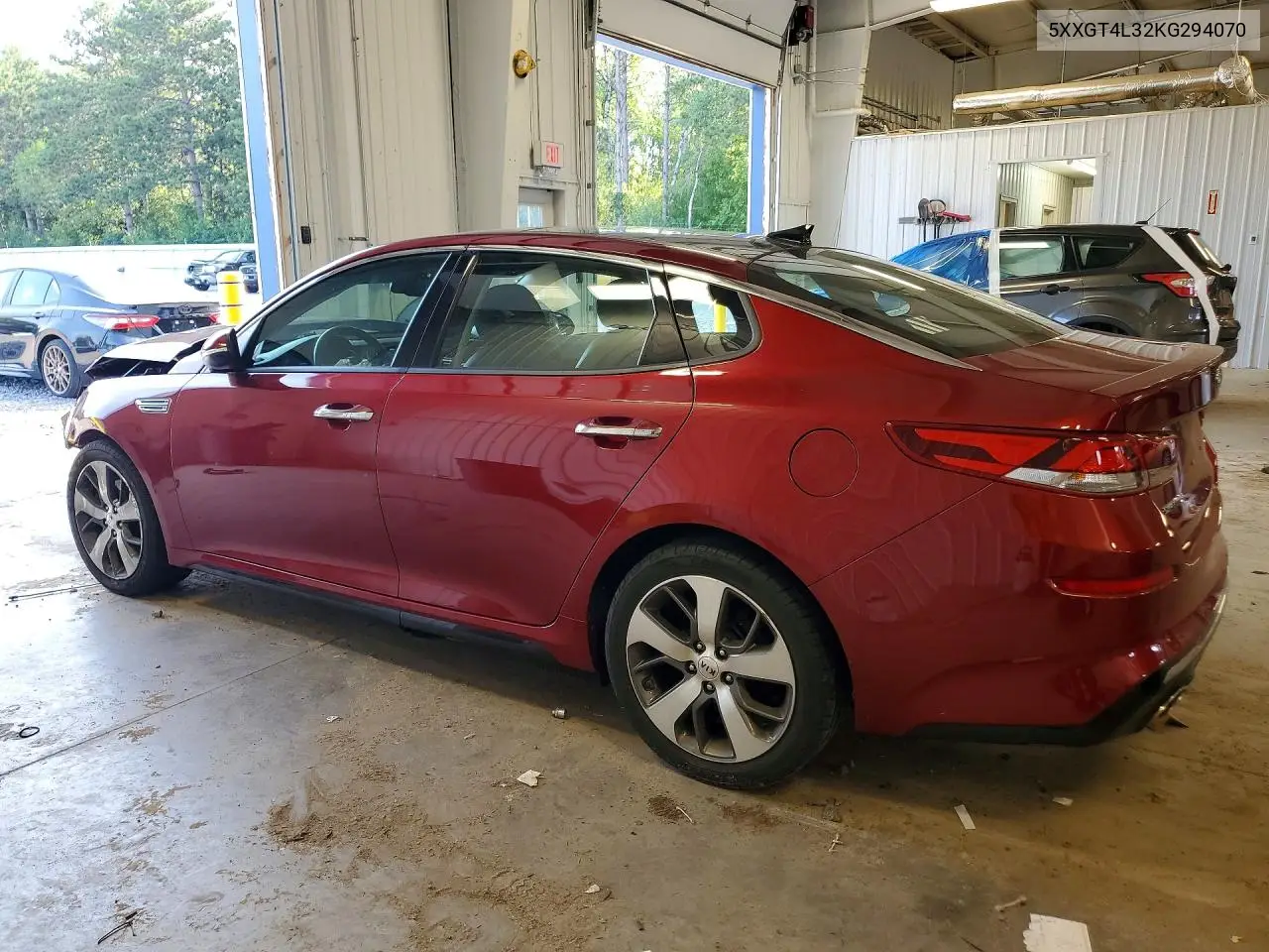 2019 Kia Optima S VIN: 5XXGT4L32KG294070 Lot: 61942326