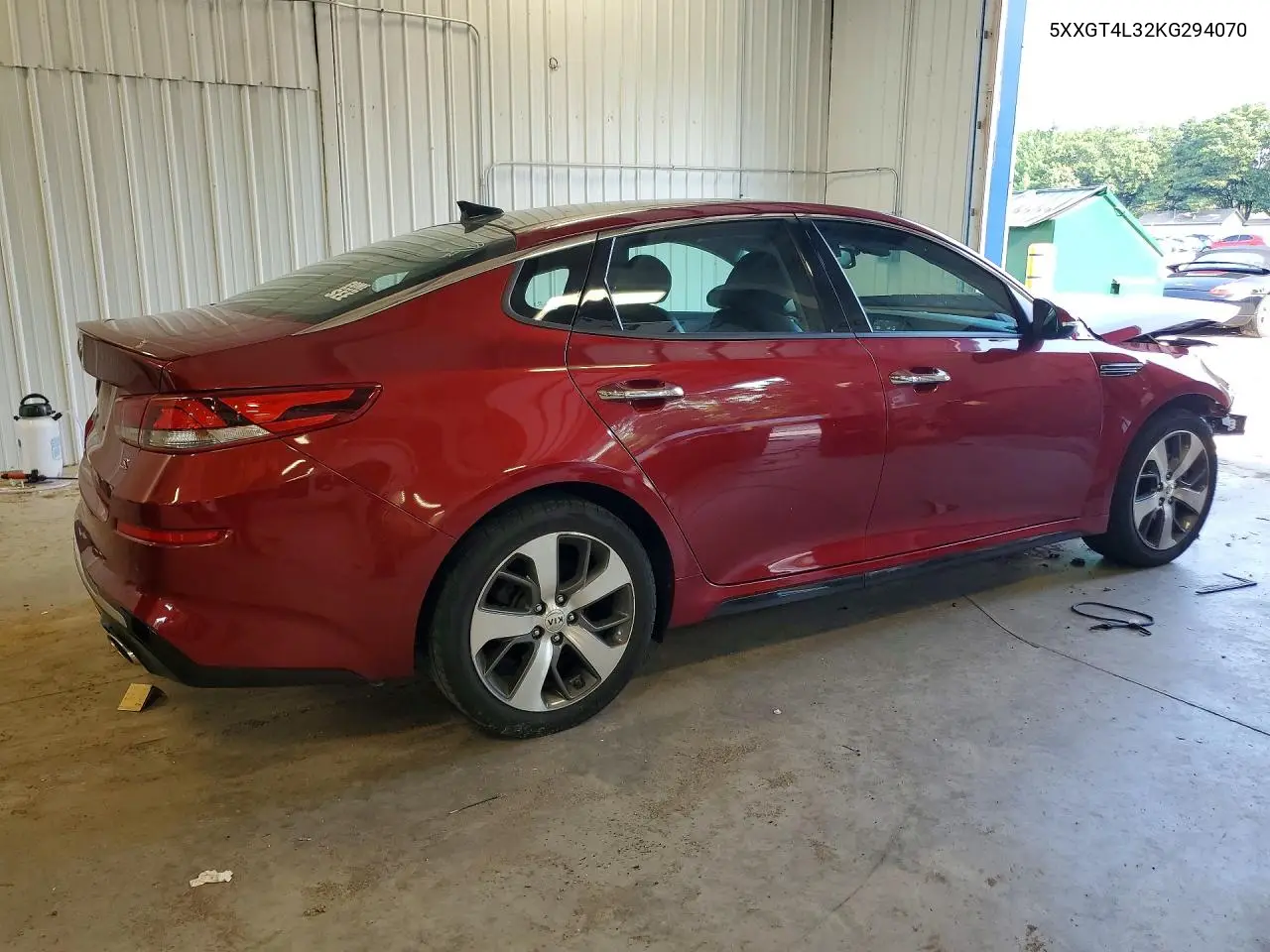 2019 Kia Optima S VIN: 5XXGT4L32KG294070 Lot: 61942326