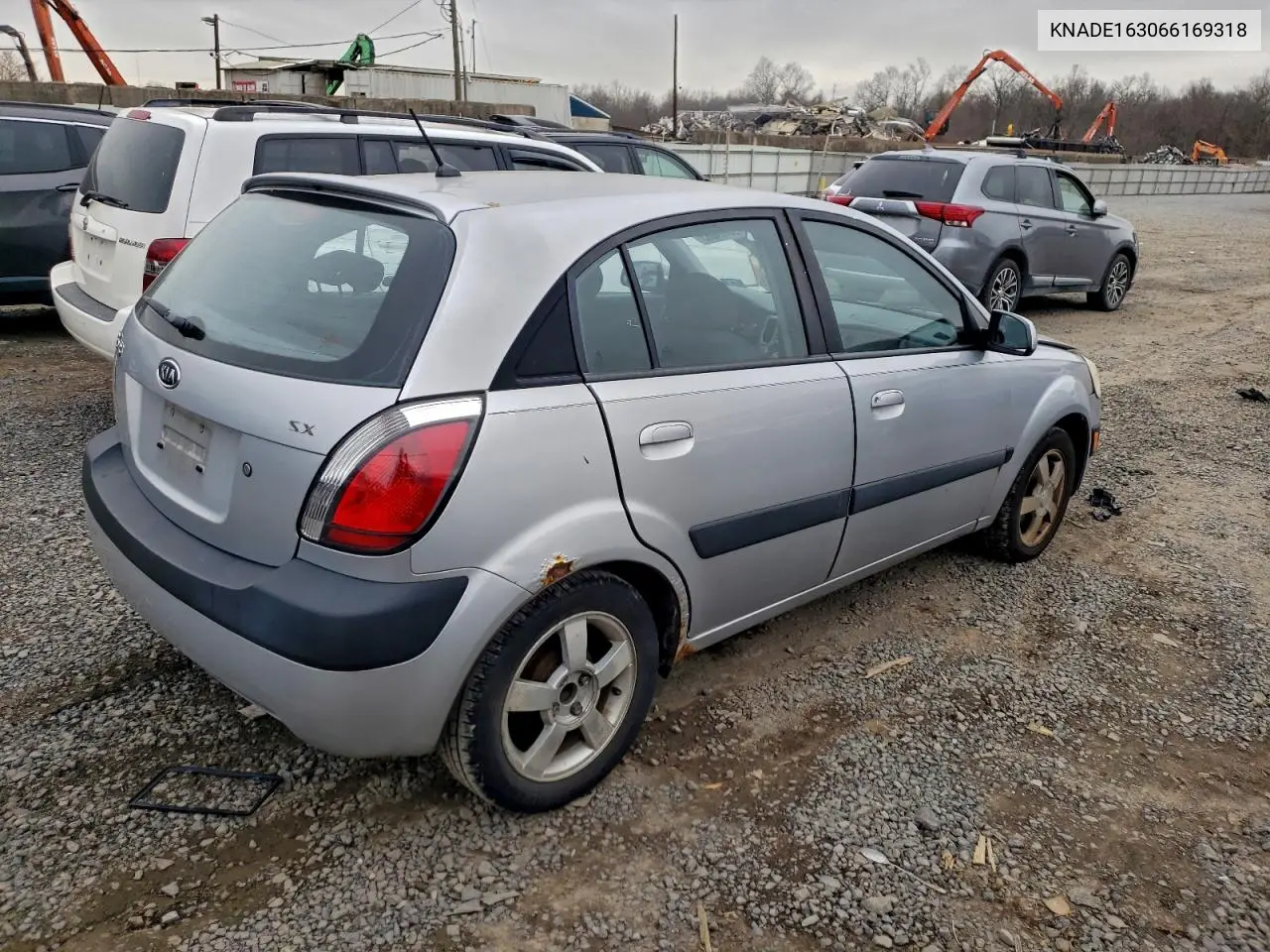 KNADE163066169318 2006 Kia Rio 5