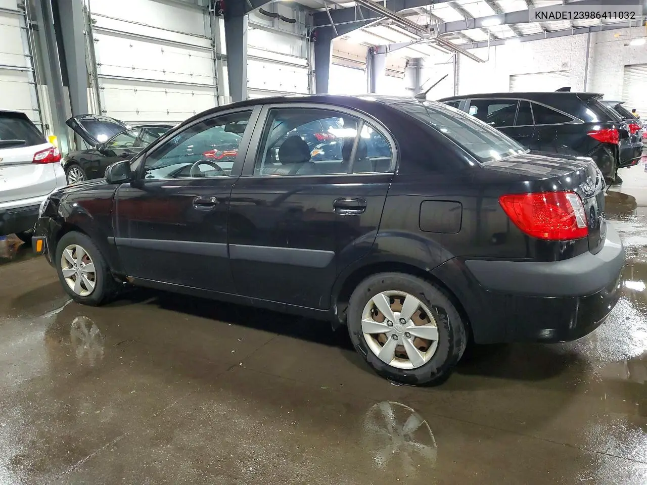 2008 Kia Rio Base VIN: KNADE123986411032 Lot: 58125136