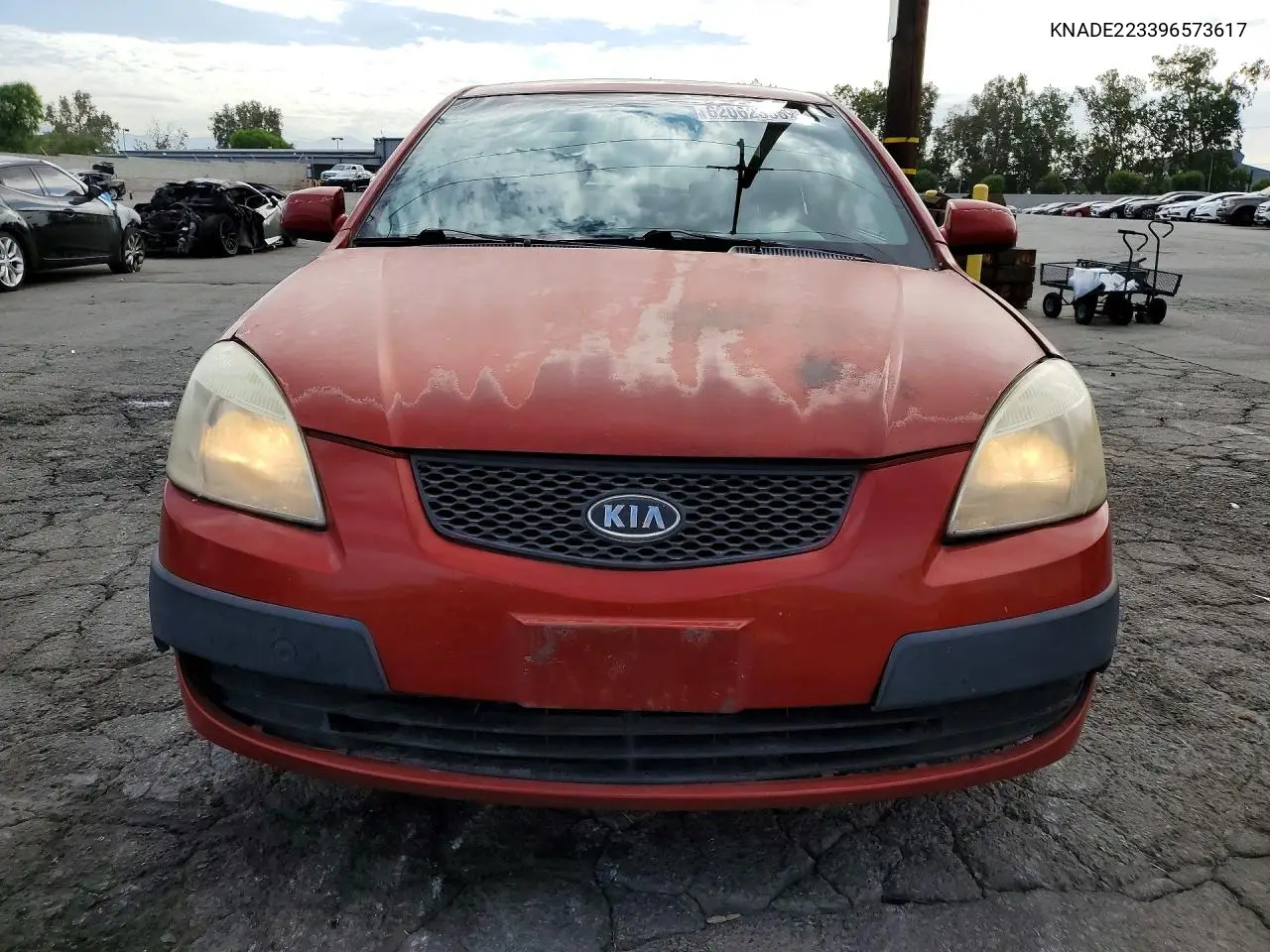 2009 Kia Rio Base VIN: KNADE223396573617 Lot: 62062336