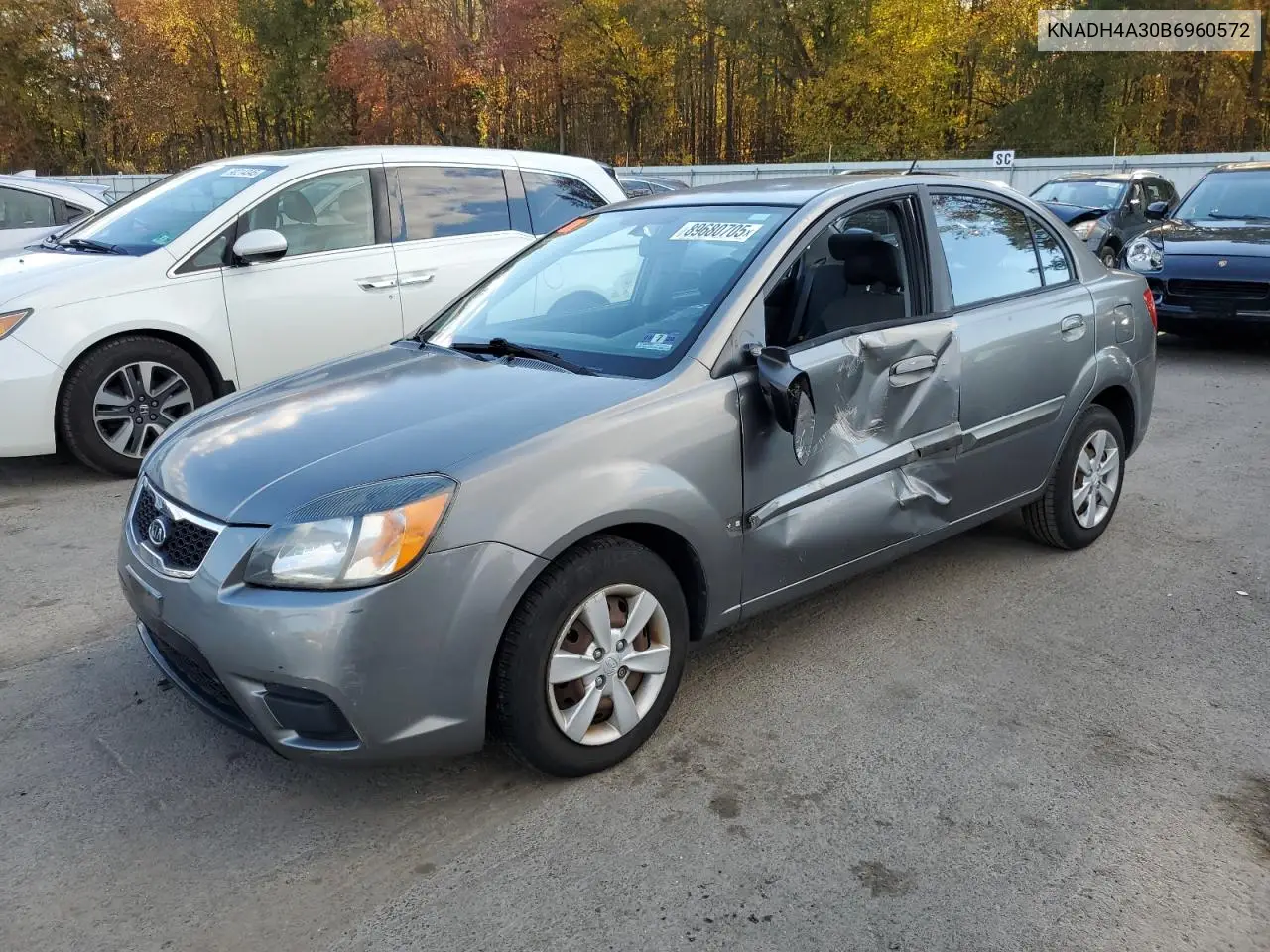 KNADH4A30B6960572 2011 Kia Rio Base