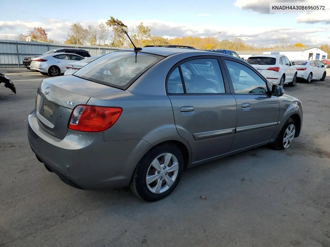 KNADH4A30B6960572 2011 Kia Rio Base