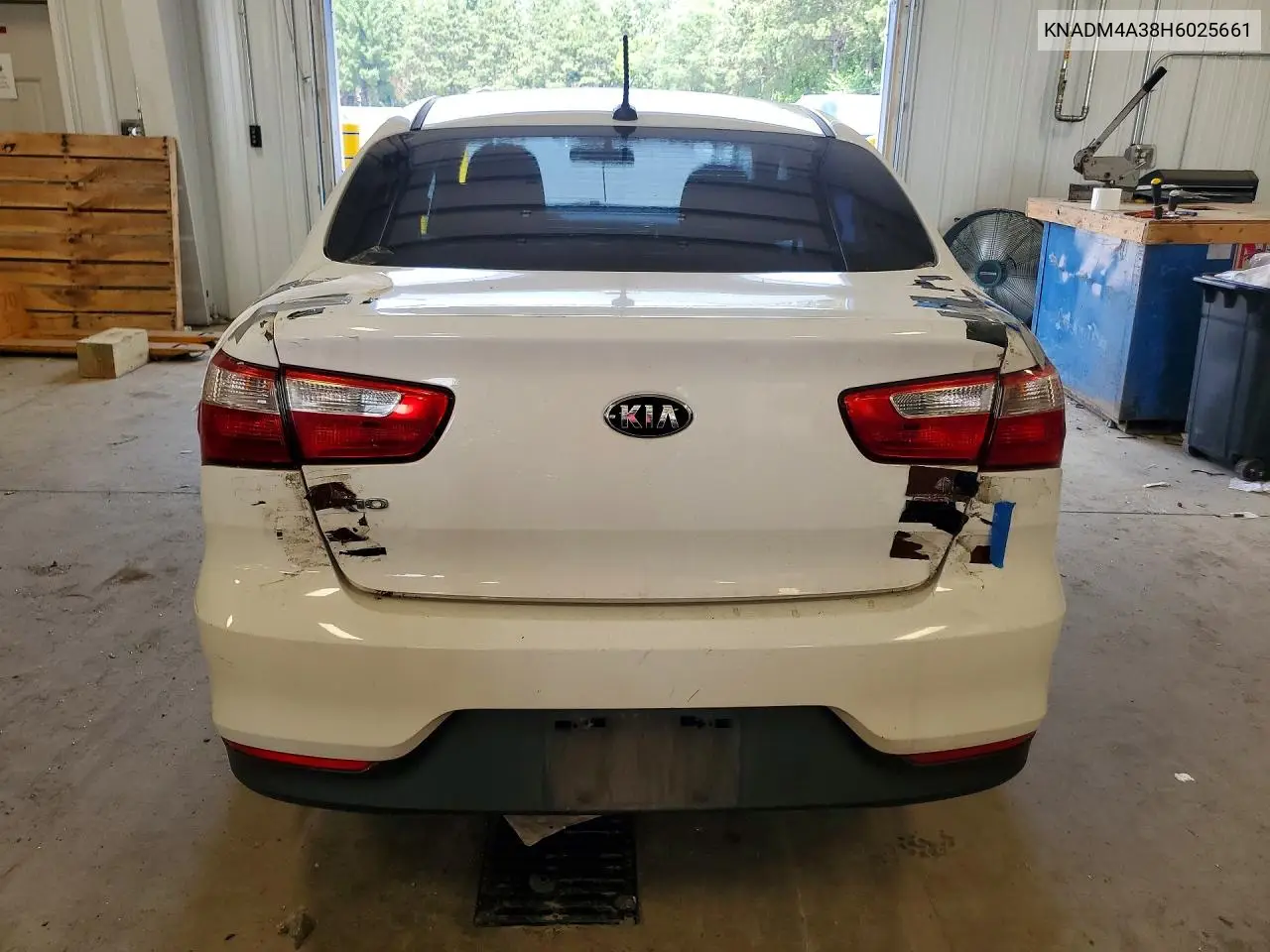 2015 Kia Rio VIN: KNADM4A38H6025661 Lot: 60900316