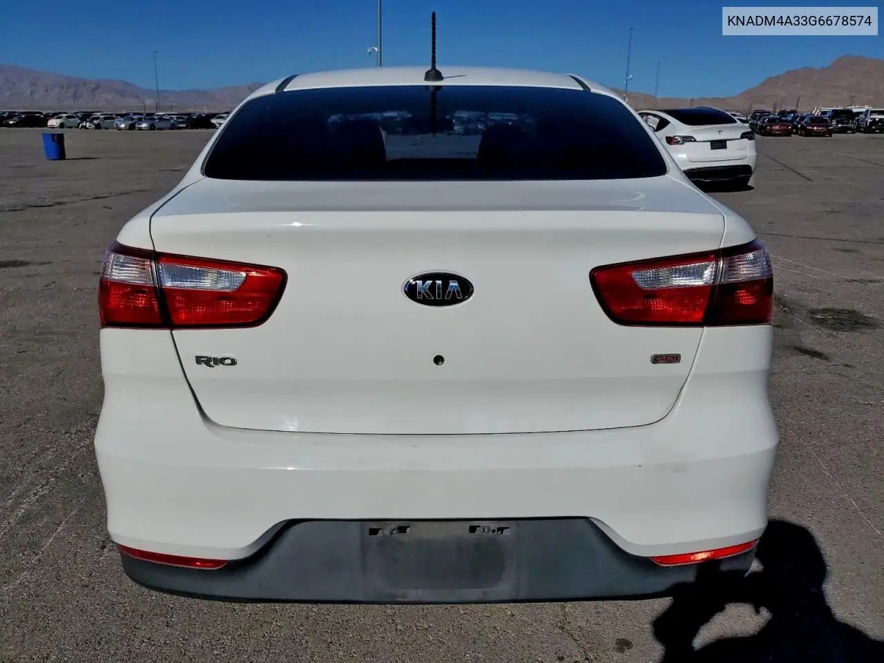 KNADM4A33G6678574 2016 Kia Rio Lx