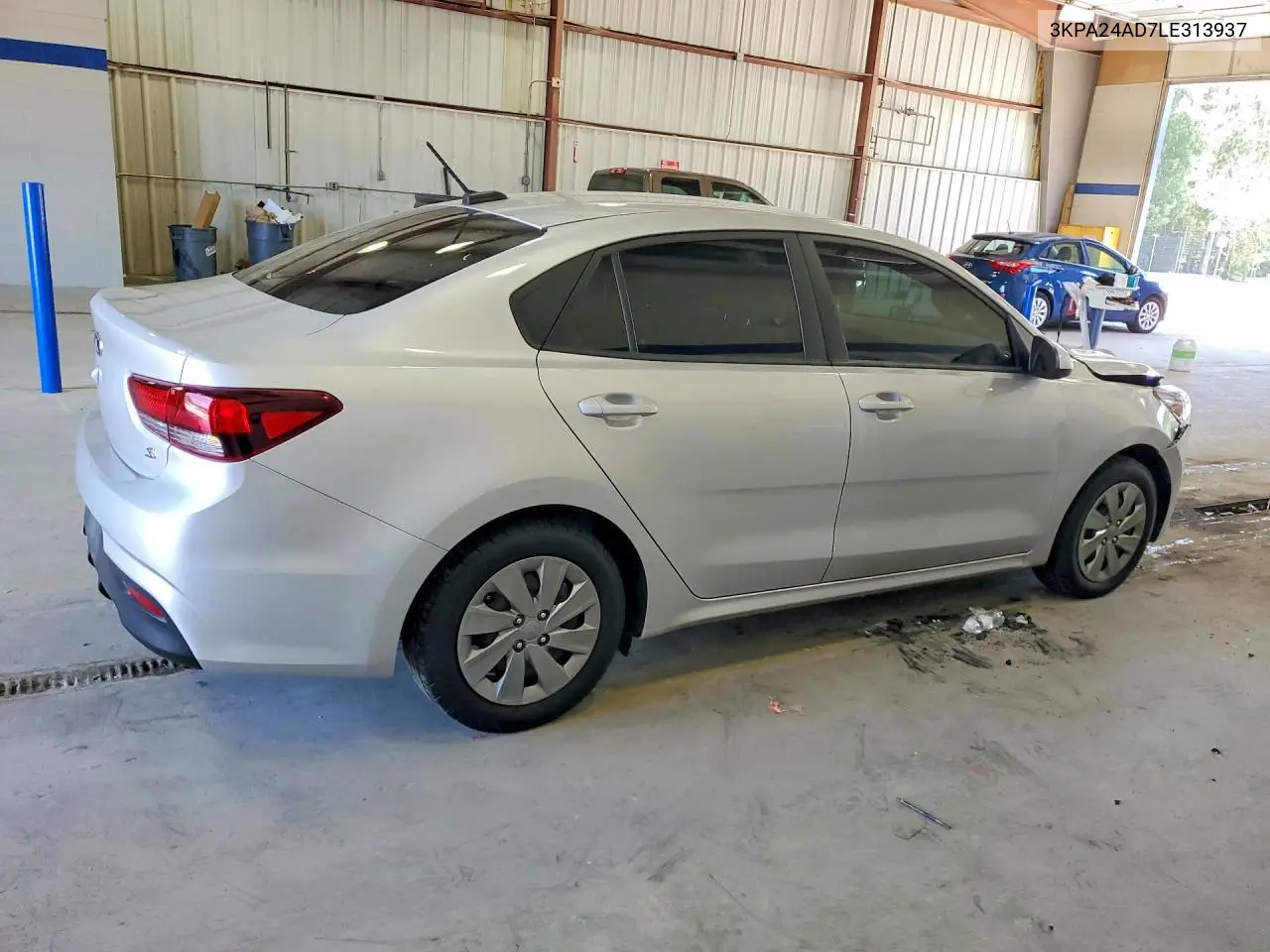 2020 Kia Rio S VIN: 3KPA24AD7LE313937 Lot: 61178356