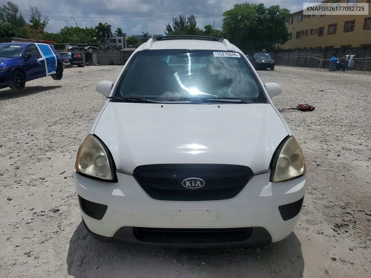 2007 Kia Rondo Lx VIN: KNAFG526177052725 Lot: 55270046