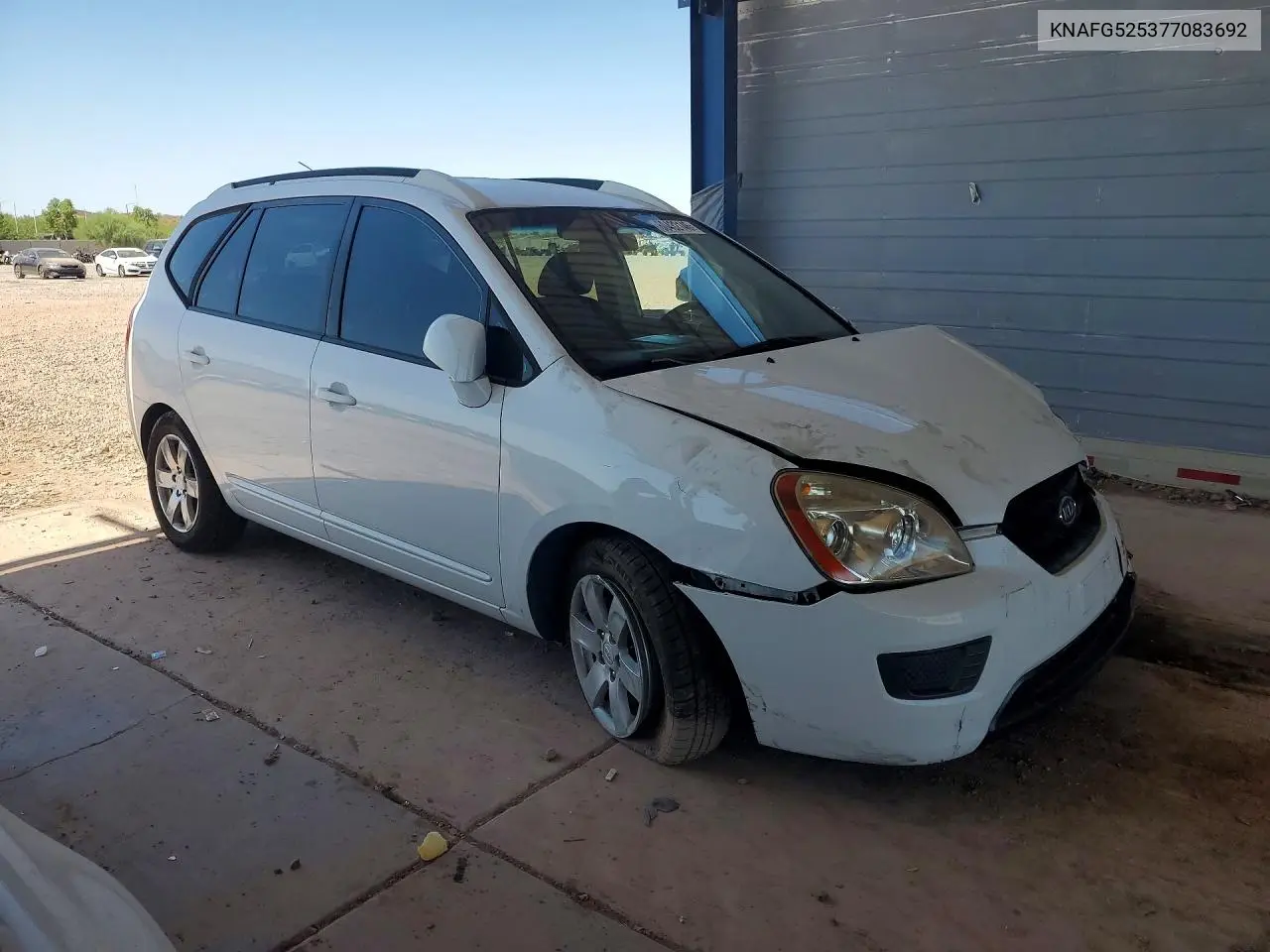 2007 Kia Rondo Base/Lx/Ex VIN: KNAFG525377083692 Lot: 60432146