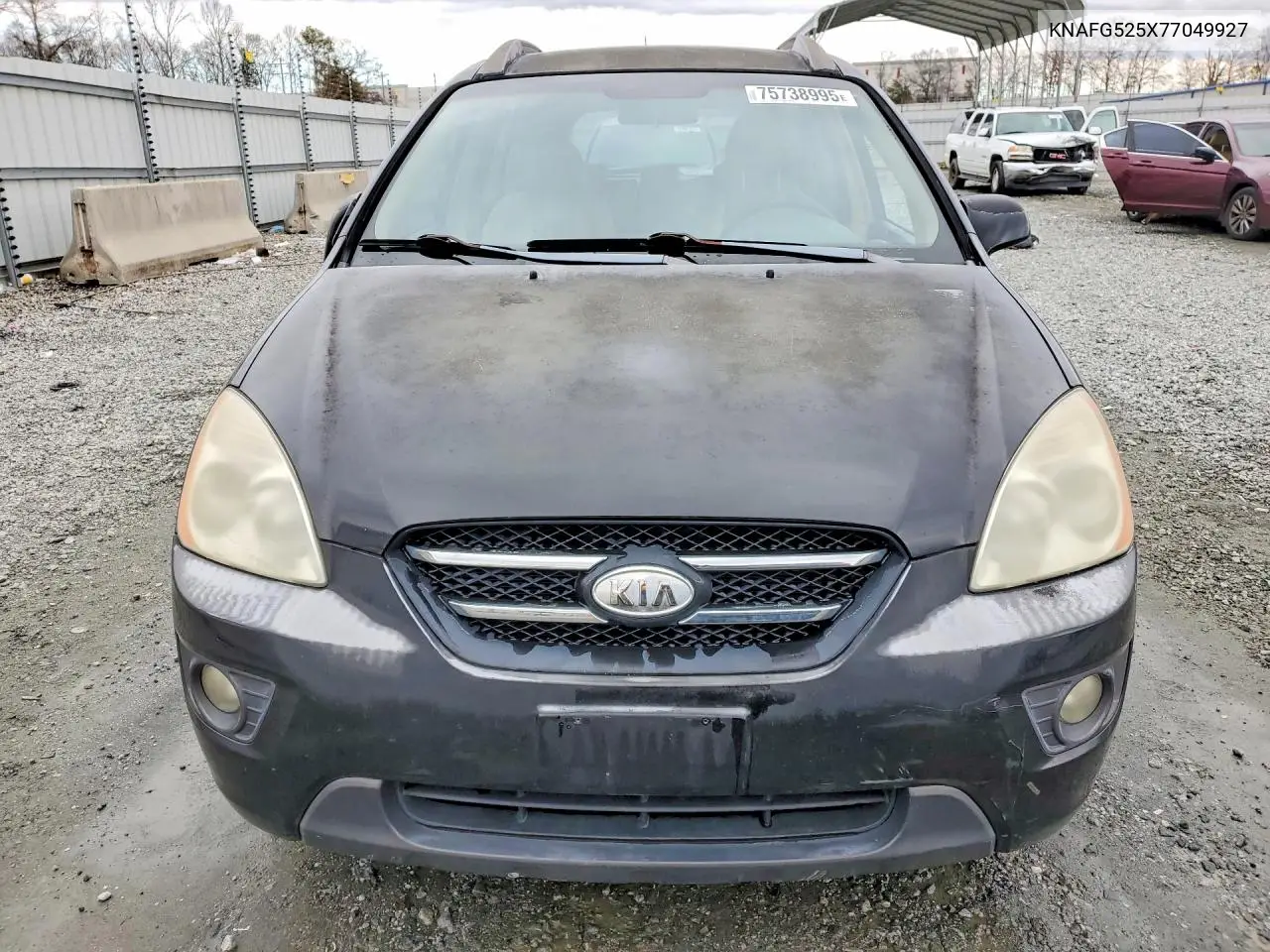 2007 Kia Rondo Lx VIN: KNAFG525X77049927 Lot: 75738995