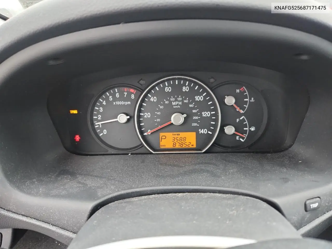 2008 Kia Rondo Base VIN: KNAFG525687171475 Lot: 93554255