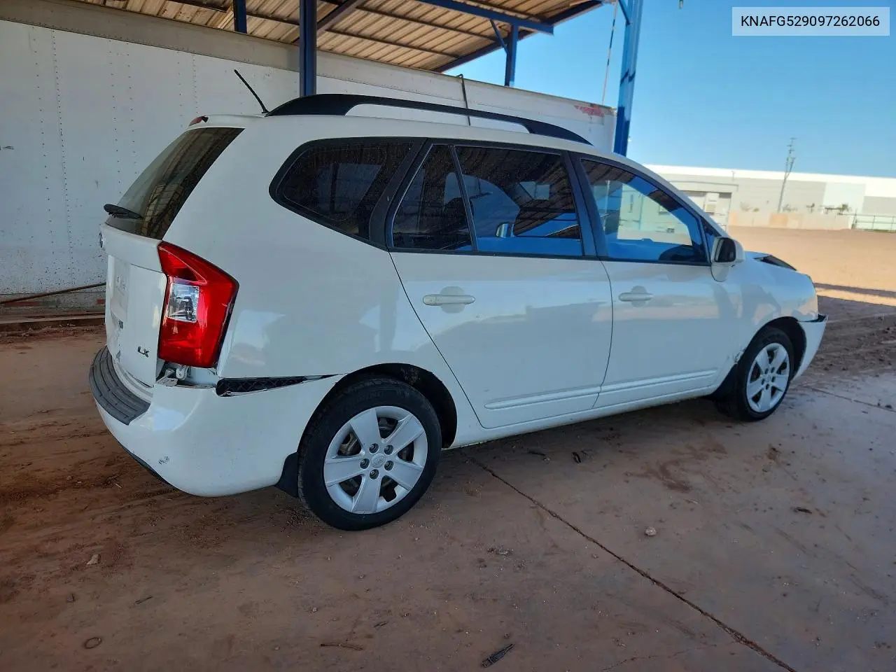 2009 Kia Rondo Base VIN: KNAFG529097262066 Lot: 49000516