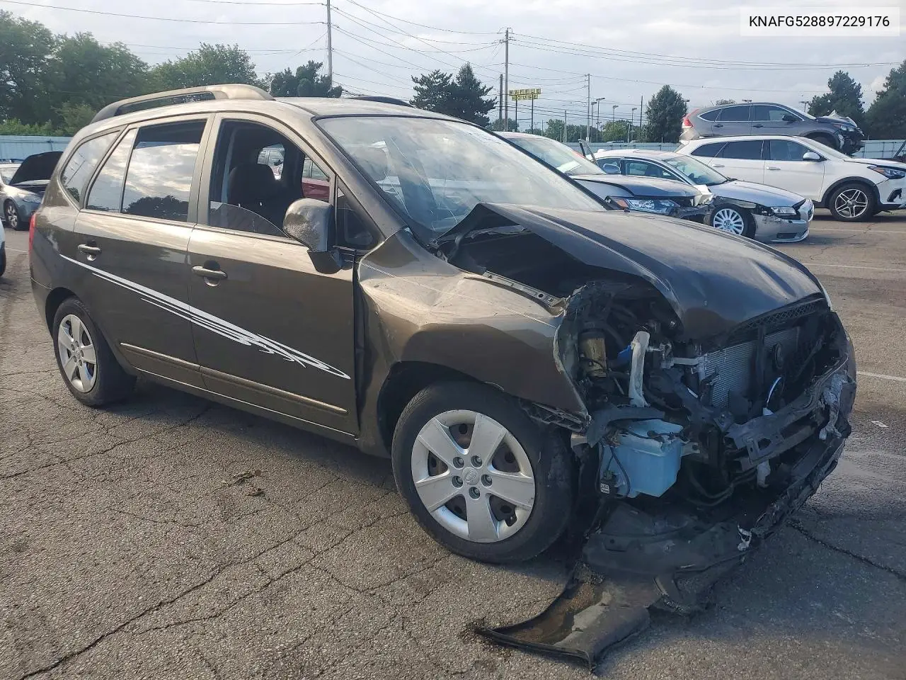 2009 Kia Rondo Base VIN: KNAFG528897229176 Lot: 60256576