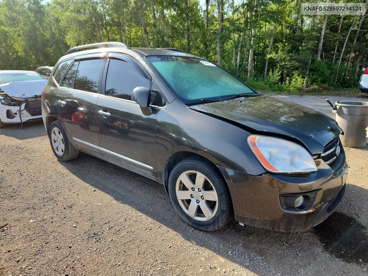 2009 Kia Rondo Base VIN: KNAFG528697294124 Lot: 61445296