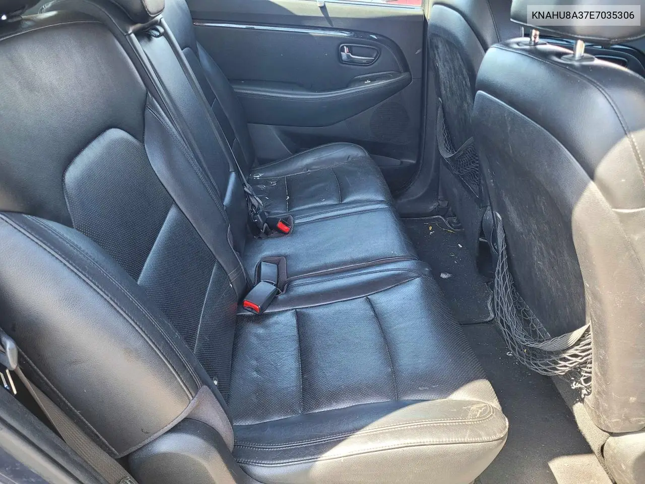 2014 Kia Rondo VIN: KNAHU8A37E7035306 Lot: 55847166