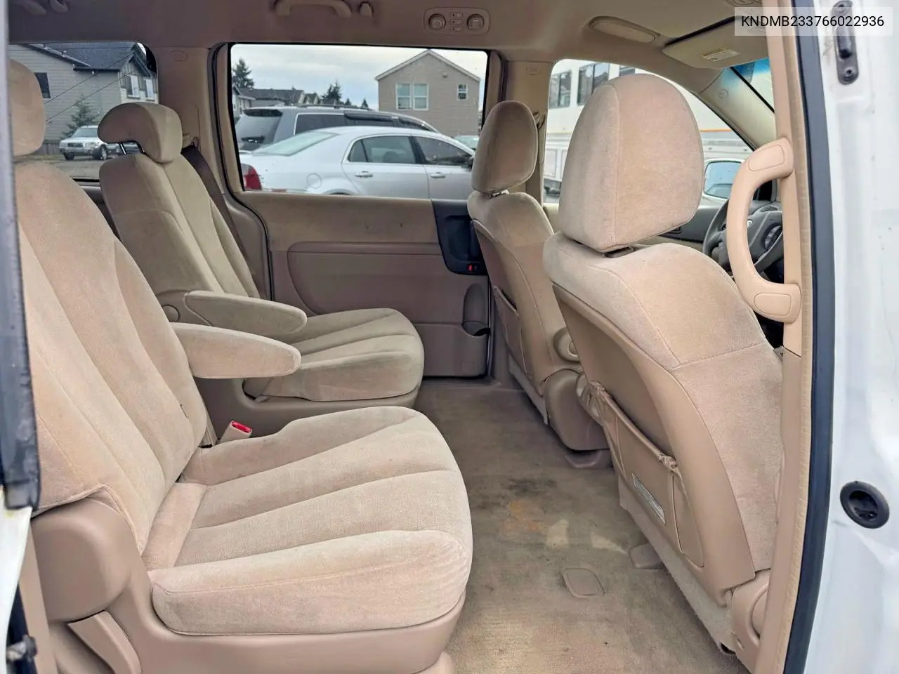 2006 Kia Sedona Lx VIN: KNDMB233766022936 Lot: 54927676