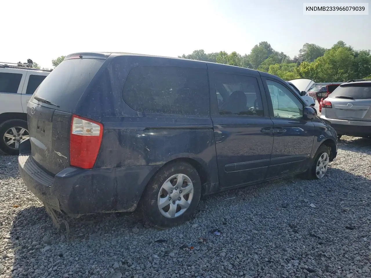 2006 Kia Sedona Lx VIN: KNDMB233966079039 Lot: 59290456