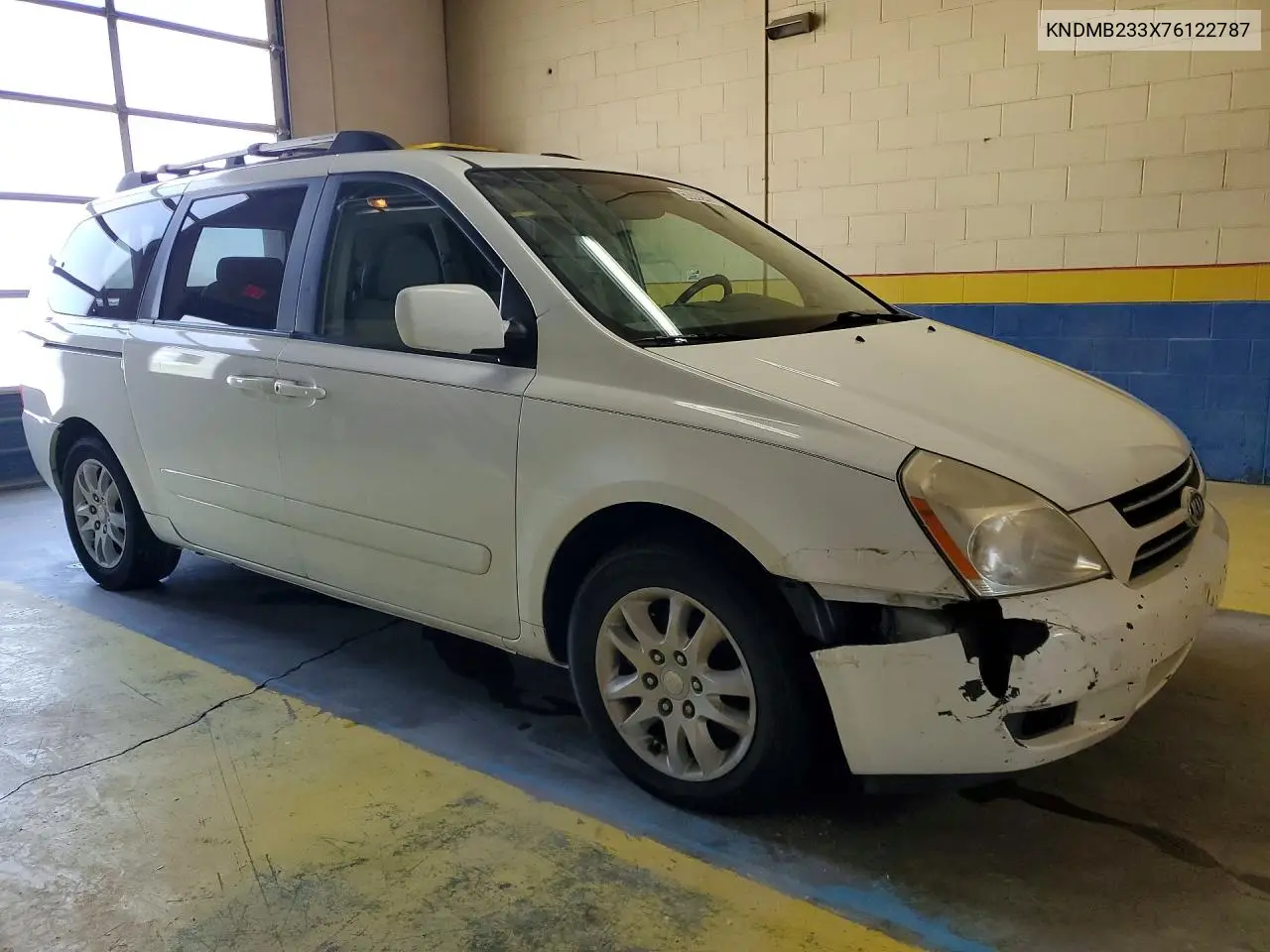 2007 Kia Sedona Base VIN: KNDMB233X76122787 Lot: 58062426