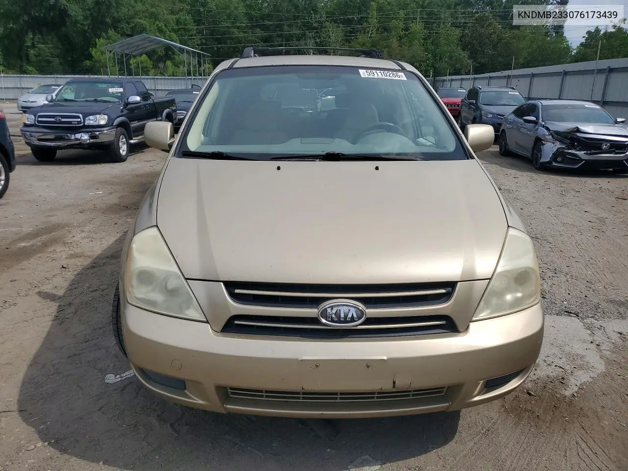2007 Kia Sedona VIN: KNDMB233076173439 Lot: 59110286