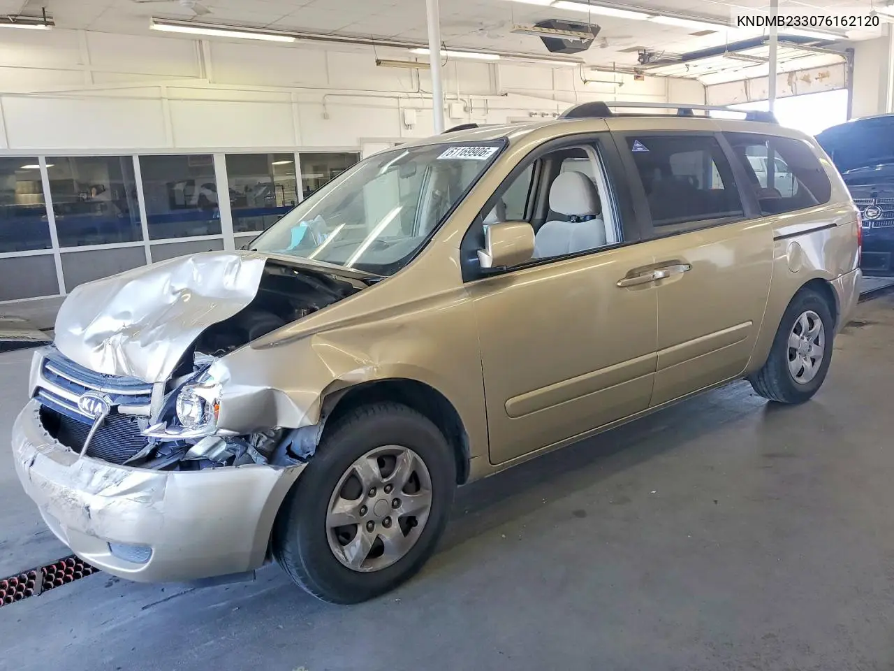 2007 Kia Sedona Base VIN: KNDMB233076162120 Lot: 61169906