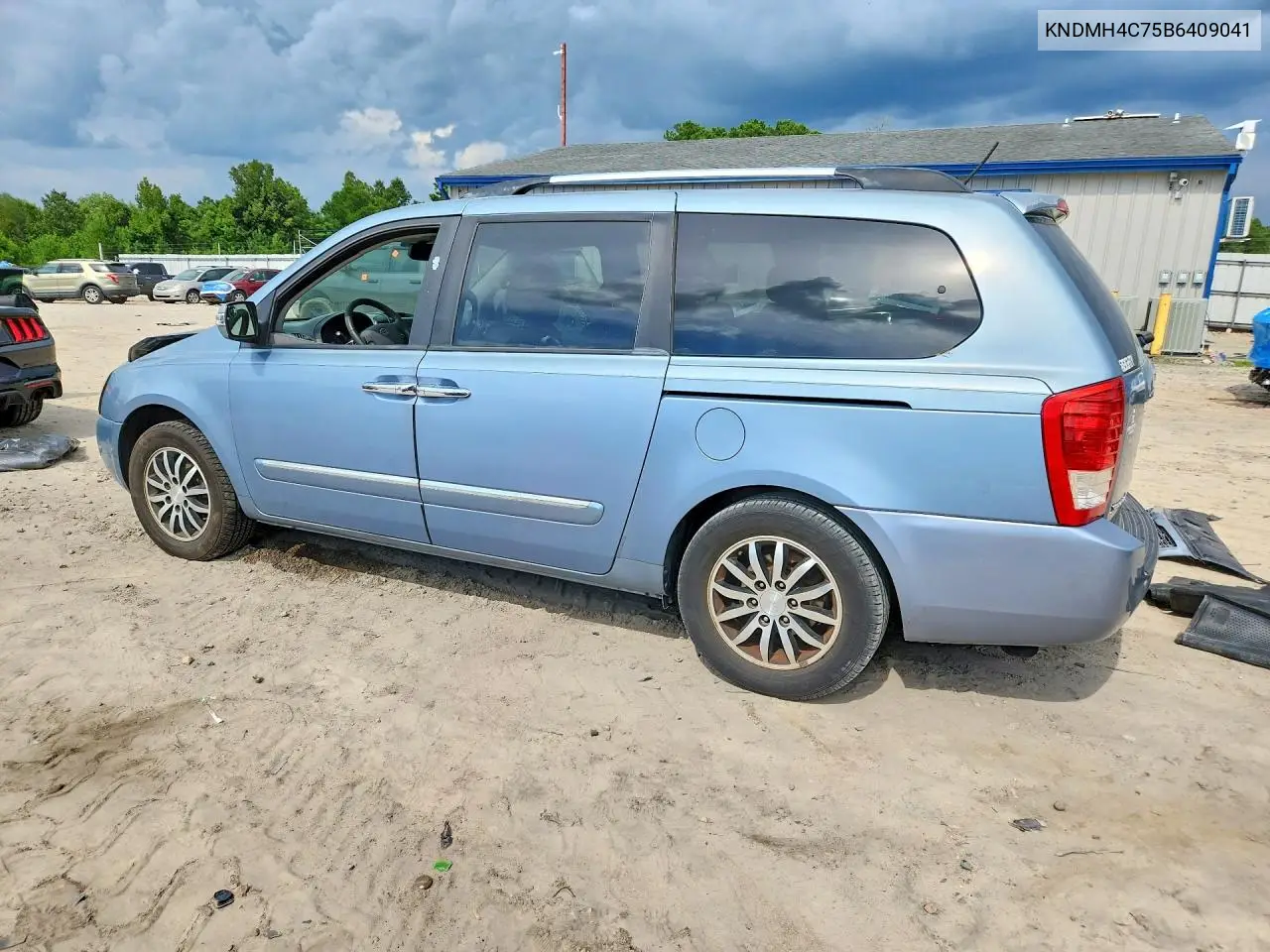 2011 Kia Sedona Ex VIN: KNDMH4C75B6409041 Lot: 61231586
