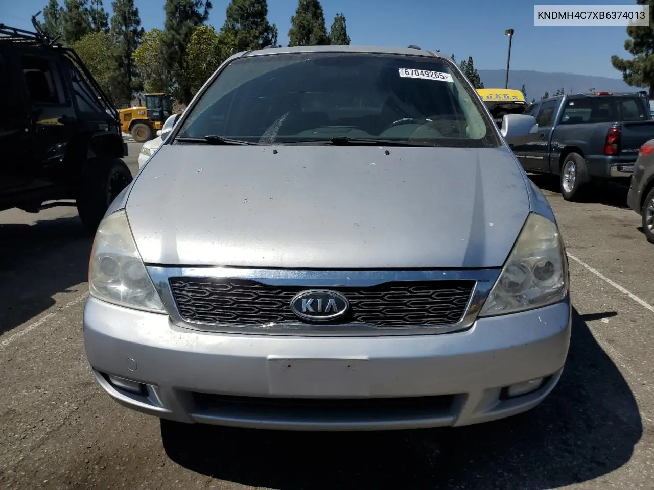 KNDMH4C7XB6374013 2011 Kia Sedona Ex