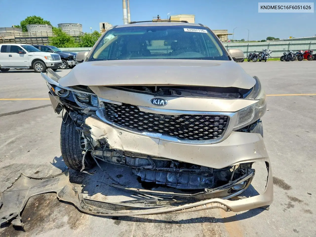 2015 Kia Sedona VIN: KNDME5C16F6051626 Lot: 62097116