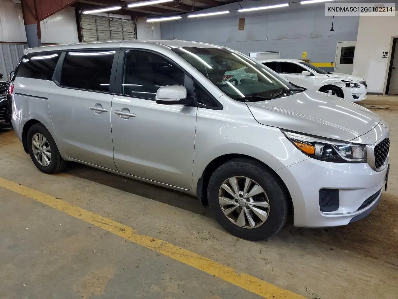 2016 Kia Sedona L VIN: KNDMA5C12G6102214 Lot: 61571016