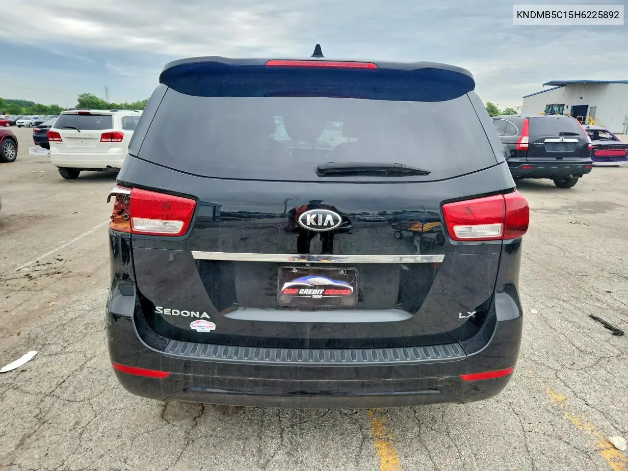 2017 Kia Sedona Lx VIN: KNDMB5C15H6225892 Lot: 58648296