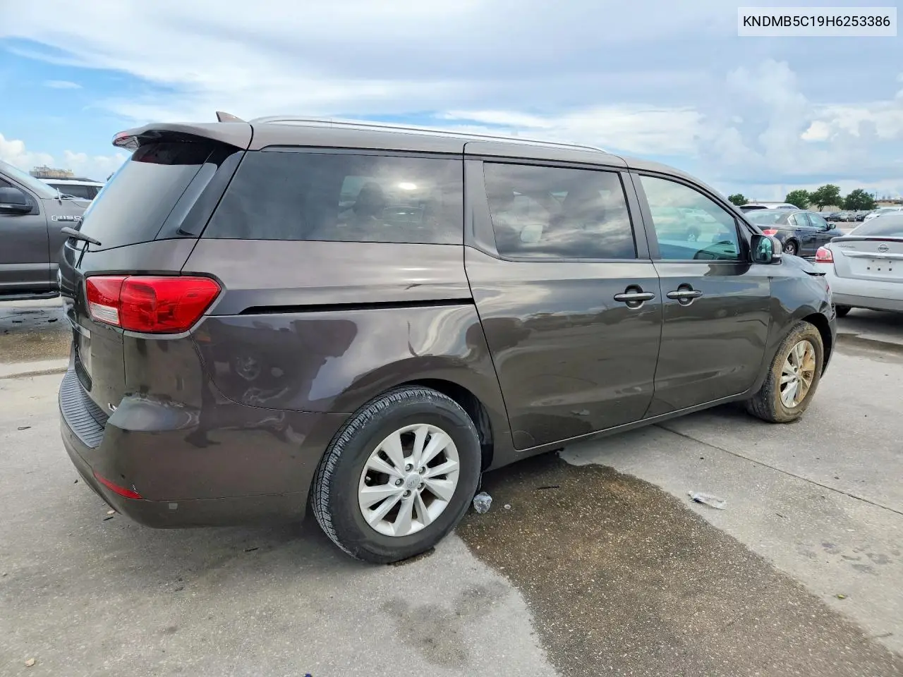 2017 Kia Sedona Lx VIN: KNDMB5C19H6253386 Lot: 60299326