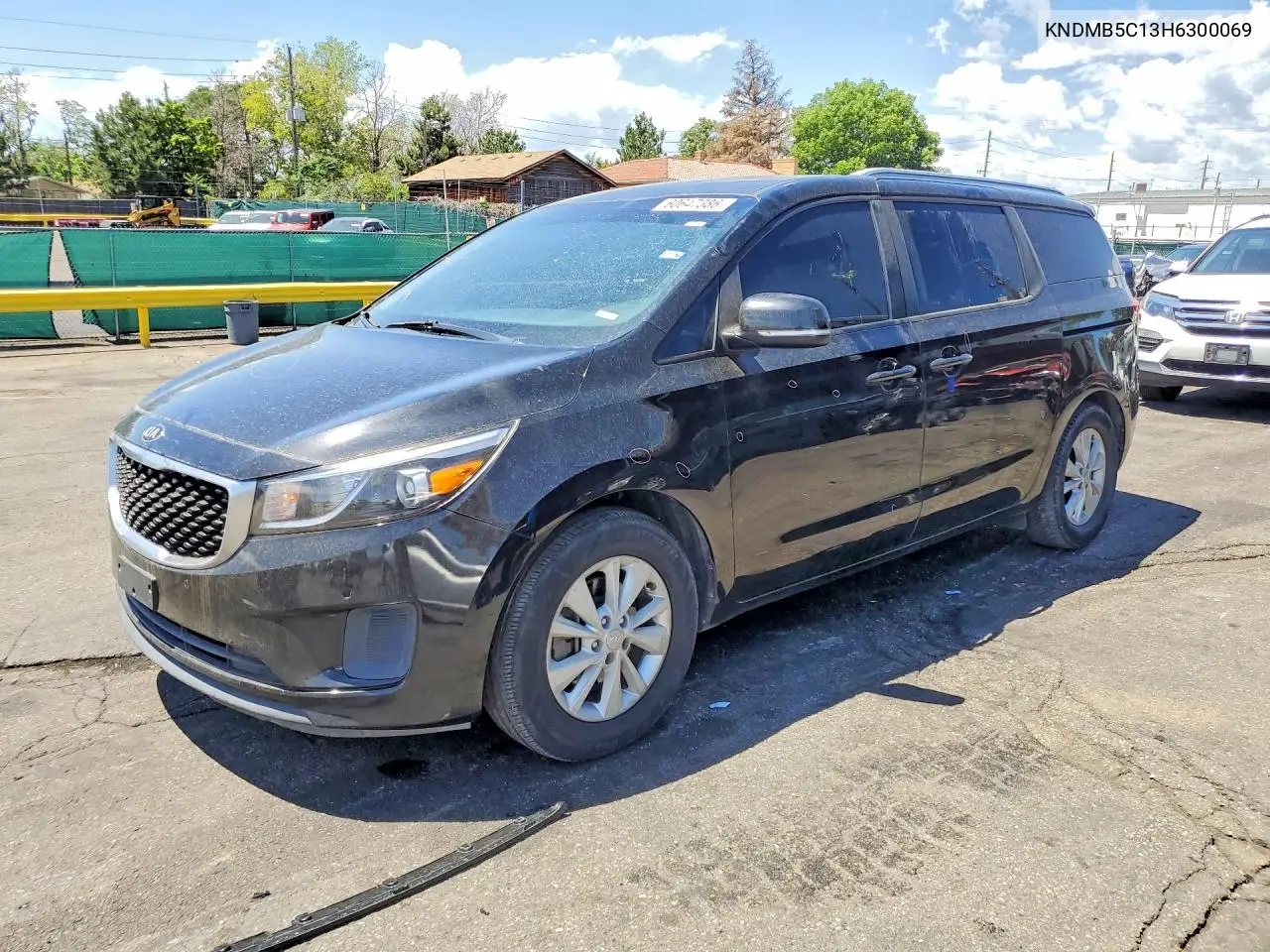 2017 Kia Sedona VIN: KNDMB5C13H6300069 Lot: 60647386