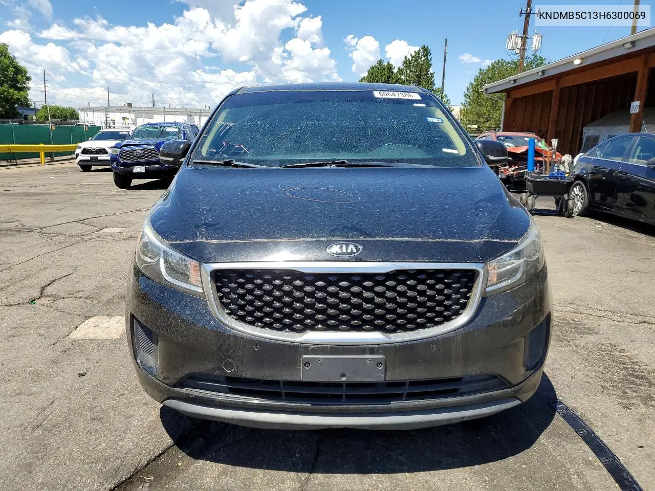 2017 Kia Sedona VIN: KNDMB5C13H6300069 Lot: 60647386
